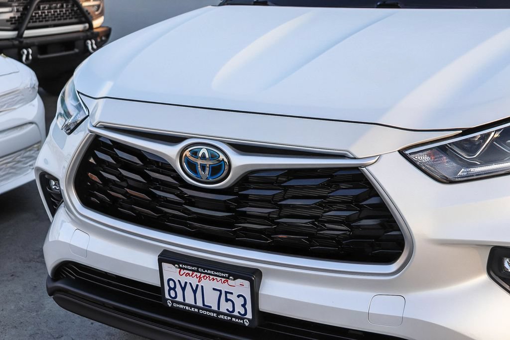 Used 2022 Toyota Highlander Bronze Edition AWD/4WD image 6