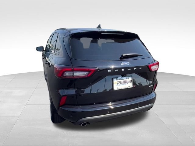 Used 2024 Ford Escape ST-Line w/ Tech Pack #1 AWD/4WD image 5