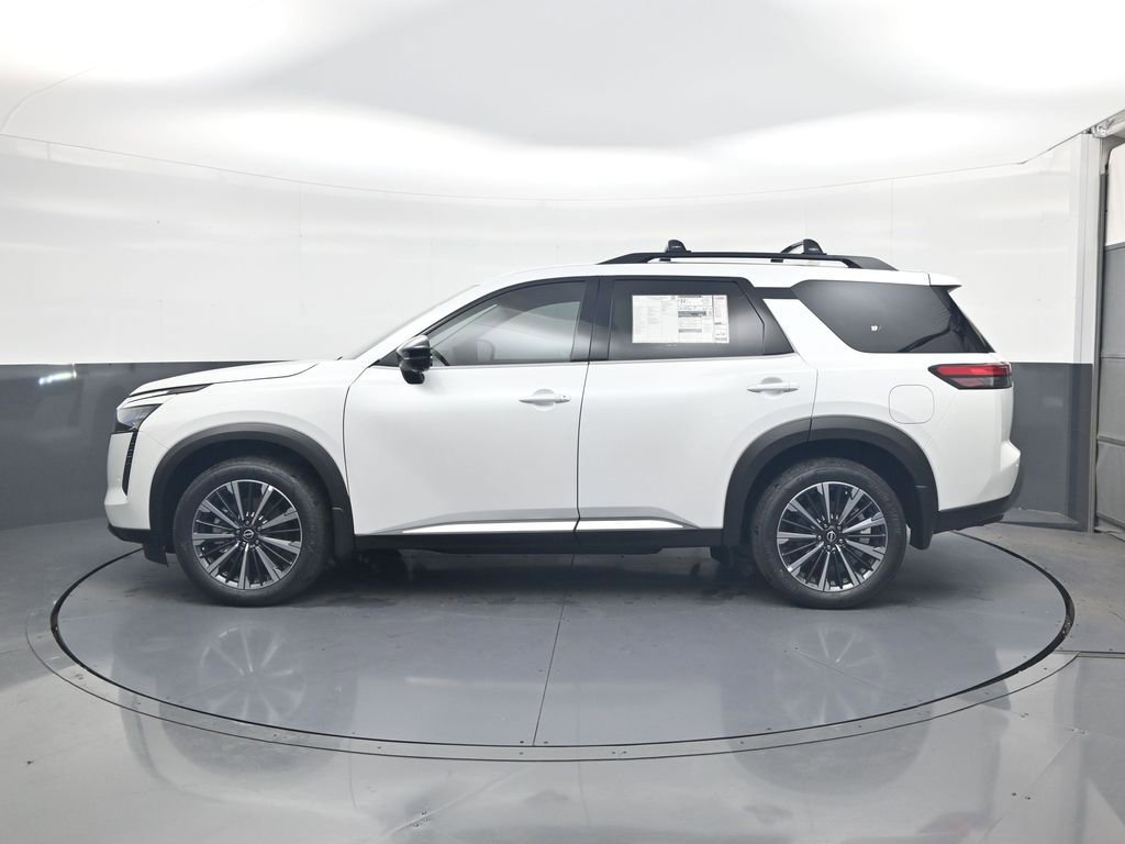 New 2026 Nissan Pathfinder Platinum image 4