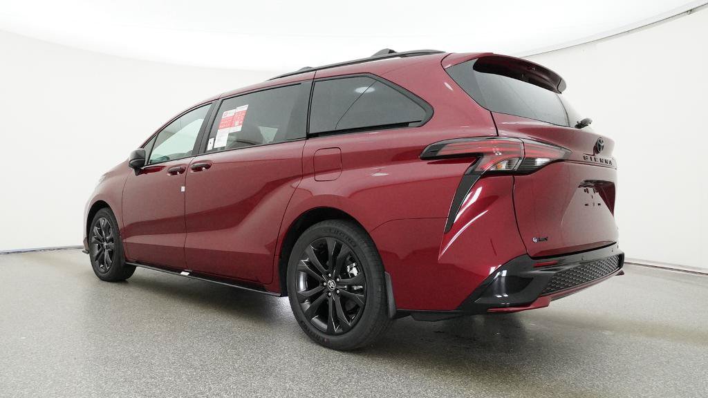 New 2026 Toyota Sienna XSE FWD image 24