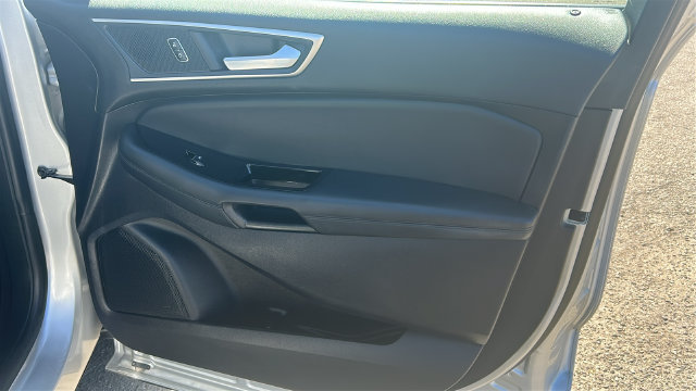 Certified 2019 Ford Edge SEL w/ Equipment Group 201A FWD image 10