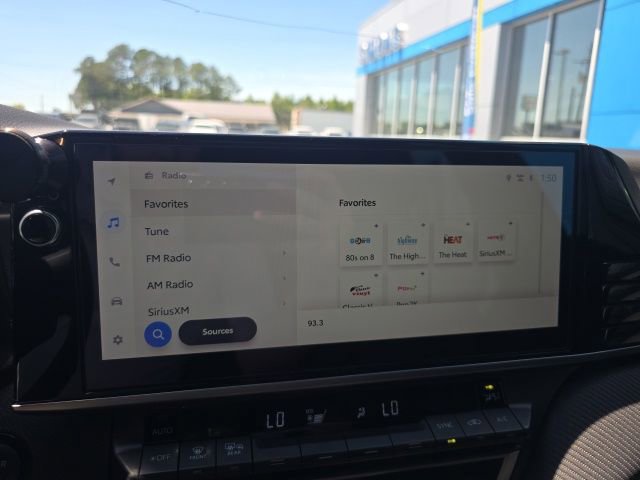 Used 2025 Toyota Camry SE w/ Multimedia Upgrade Package FWD image 17
