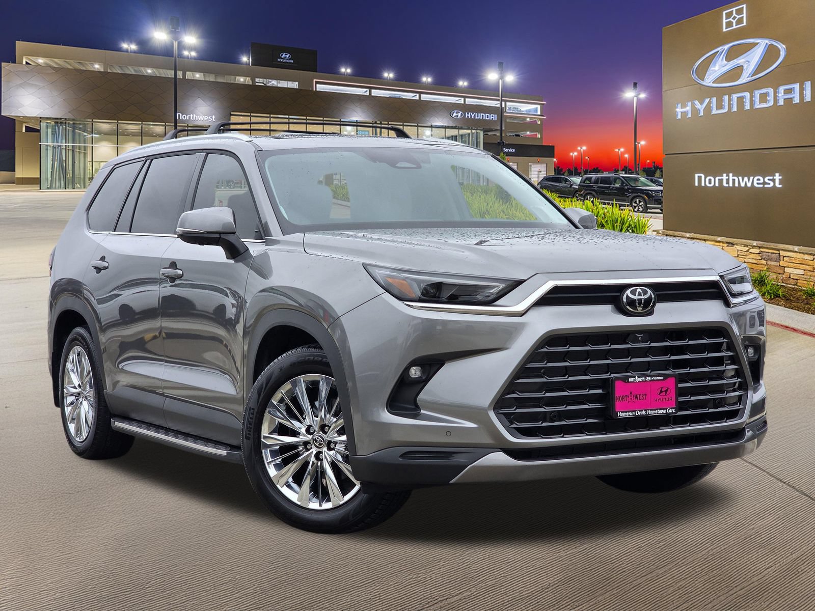 Used 2026 Toyota Grand Highlander AWD image 3