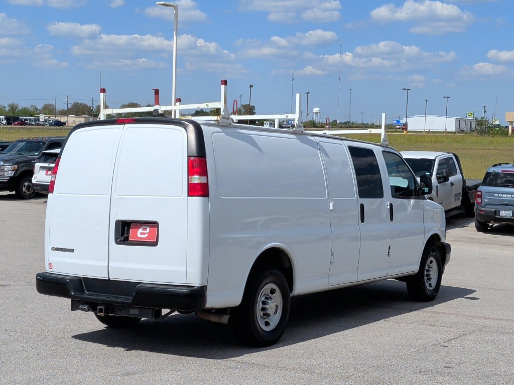 Used 2022 Chevrolet Express 2500 Extended w/ Driver Convenience Package RWD image 8