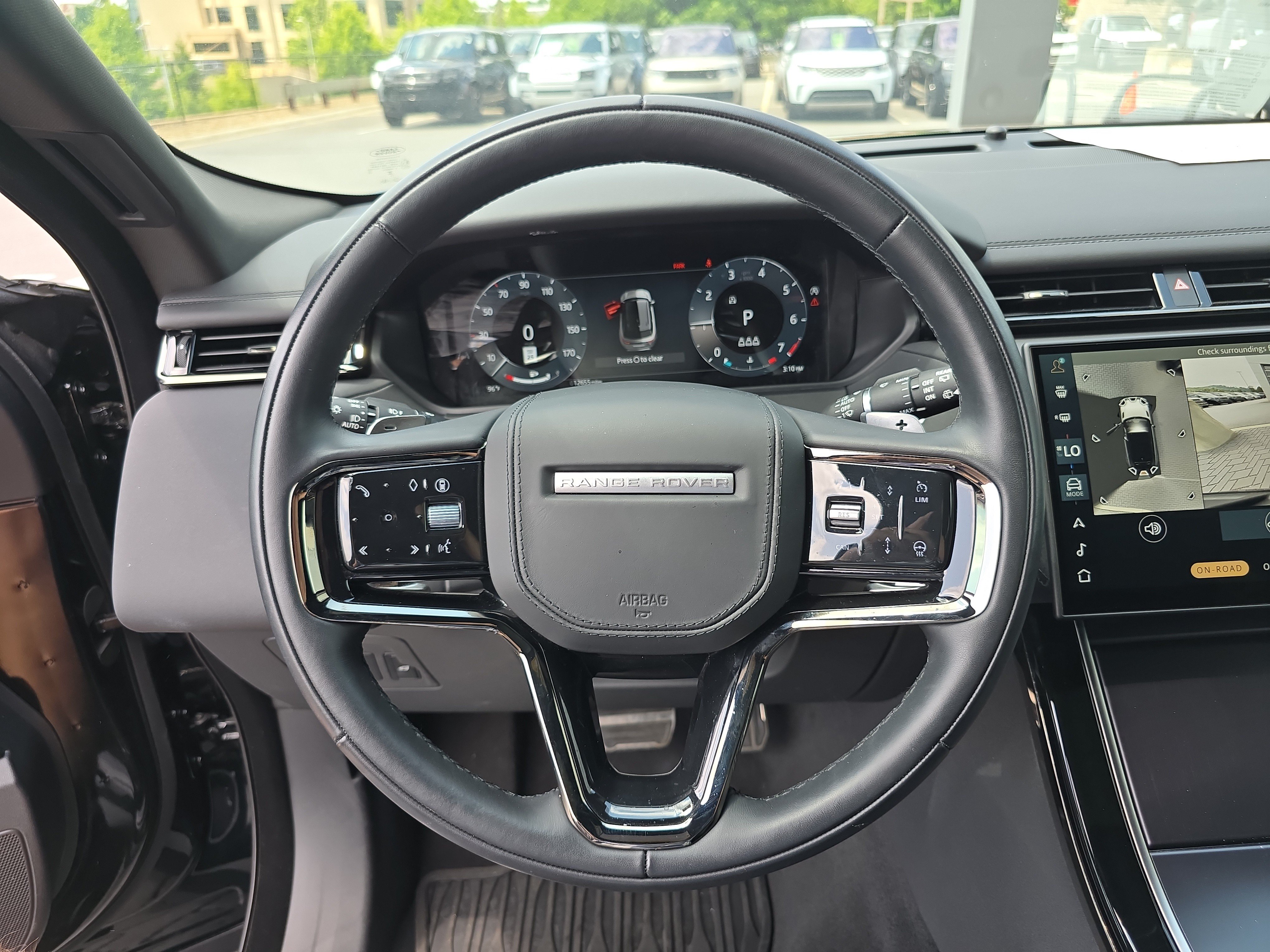 Certified 2026 Land Rover Range Rover Velar Dynamic SE AWD/4WD image 29