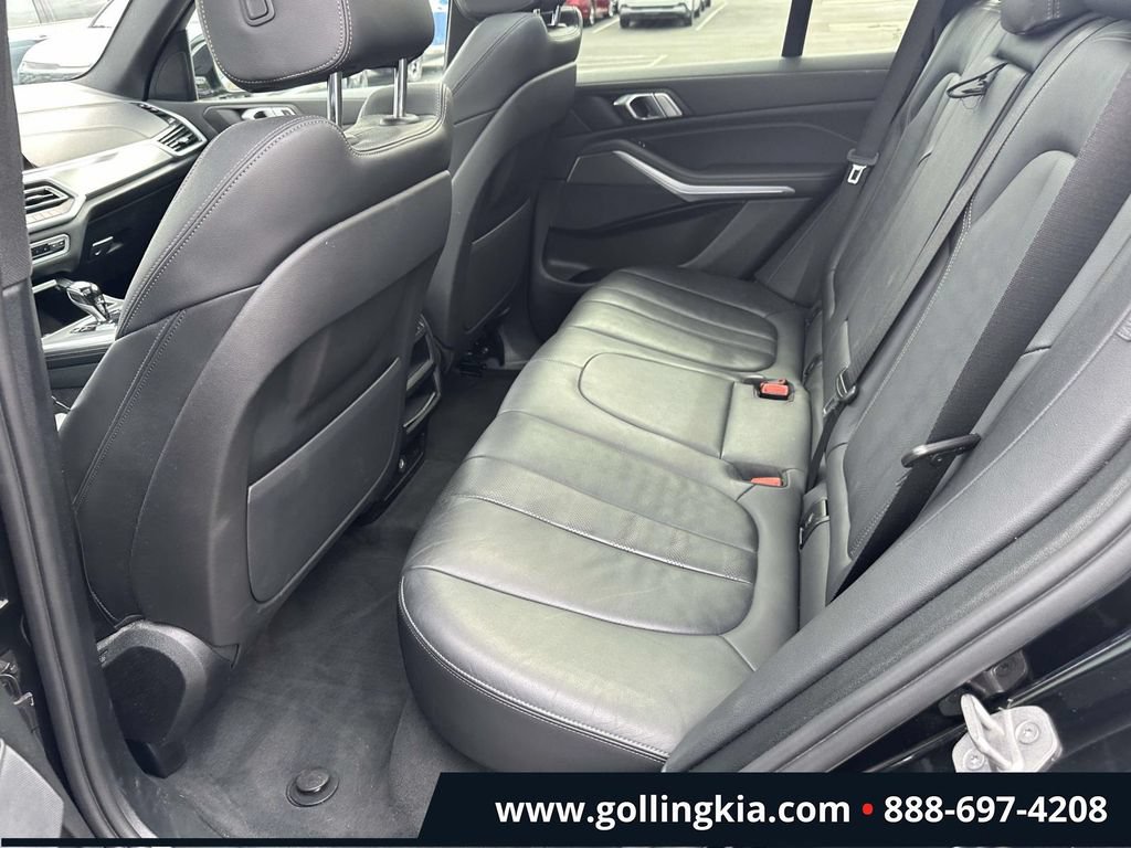 Used 2022 BMW X5 xDrive40i AWD/4WD image 10
