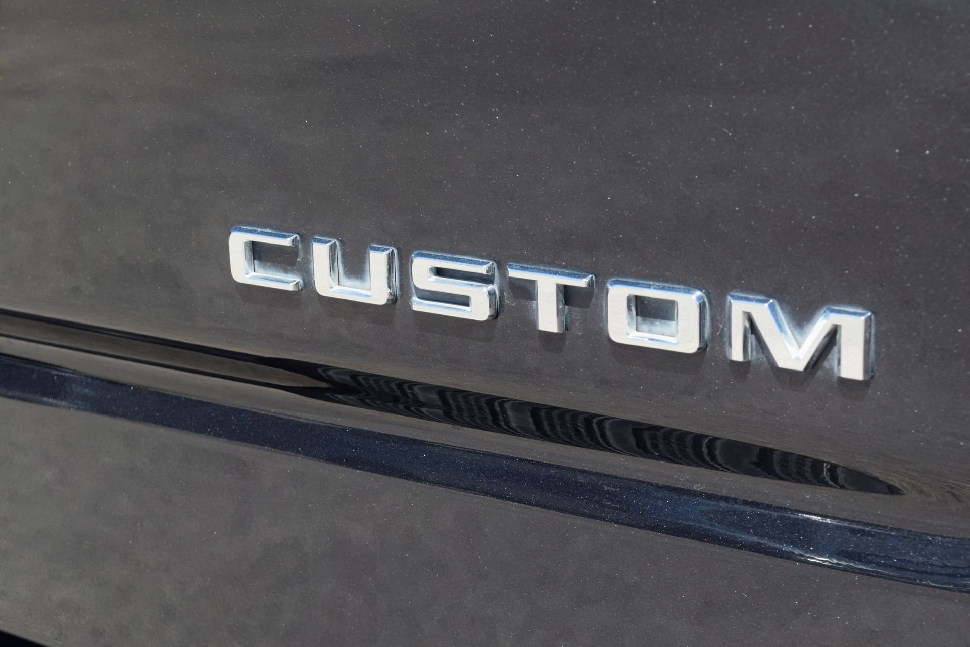 Used 2023 Chevrolet Silverado 1500 Custom RWD image 16