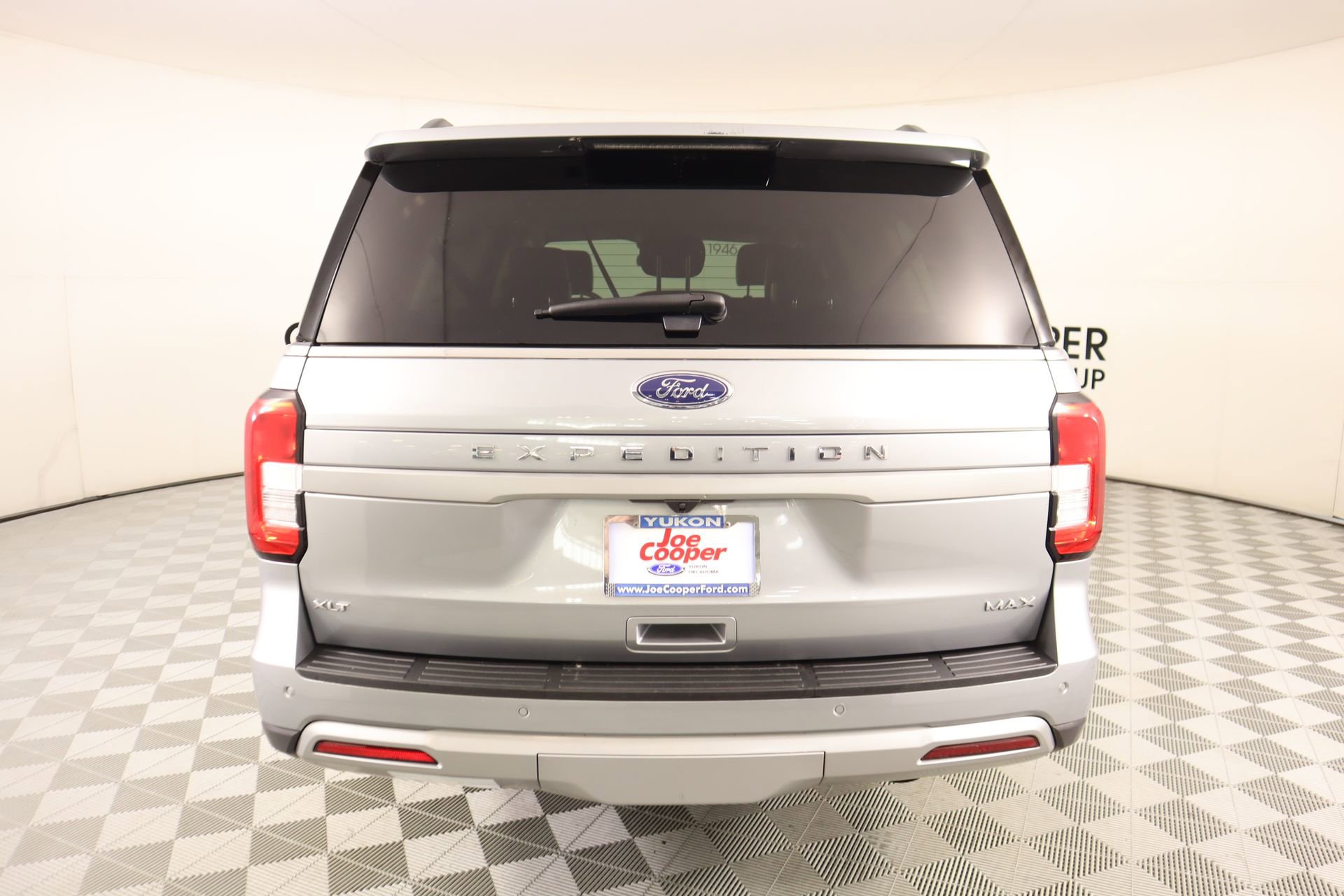 Used 2024 Ford Expedition Max XLT AWD/4WD image 23