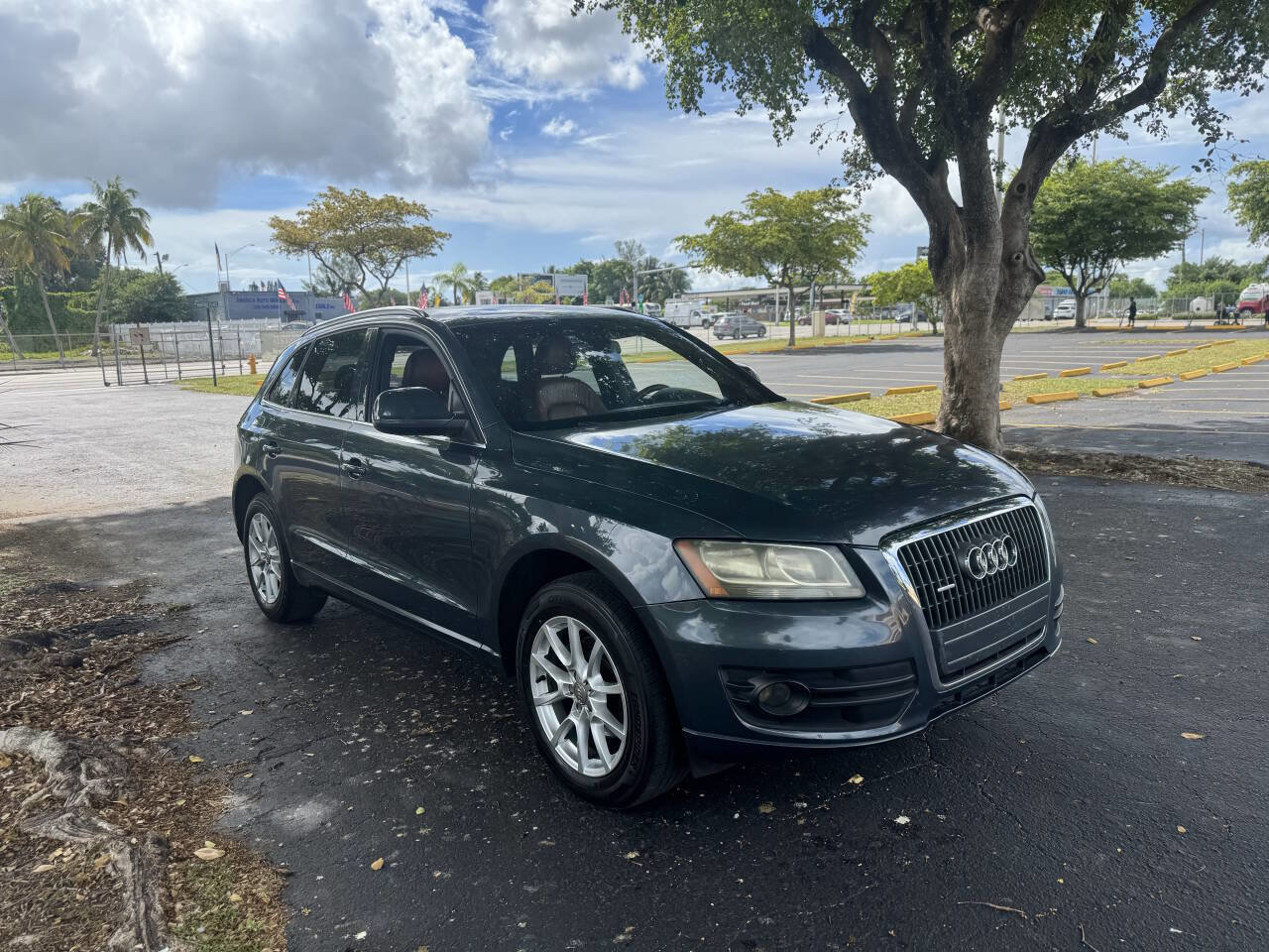 Used 2011 Audi Q5 2.0T Premium image 10