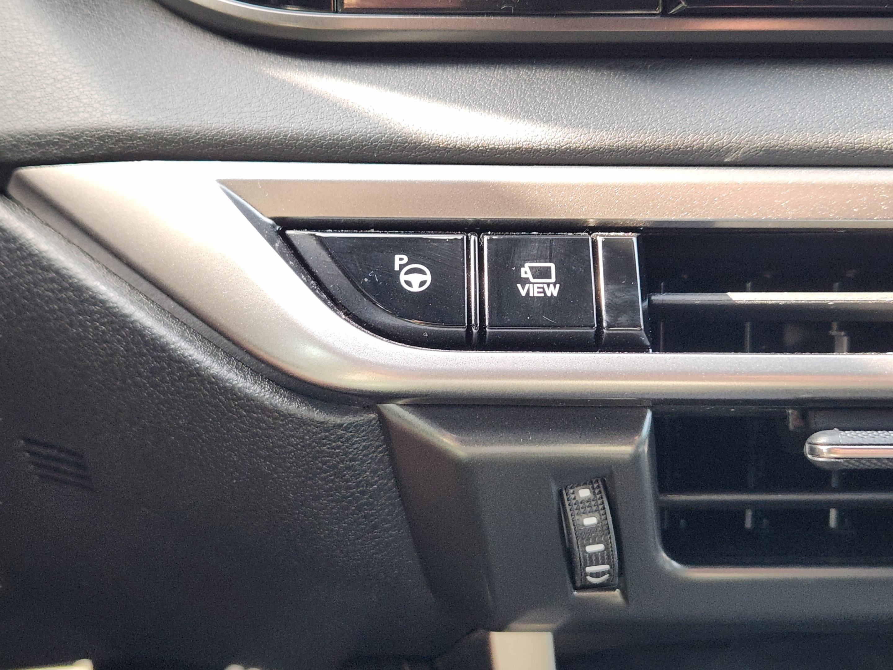 Used 2024 Lexus RX 500h F Sport w/ Convenience Package AWD/4WD image 13