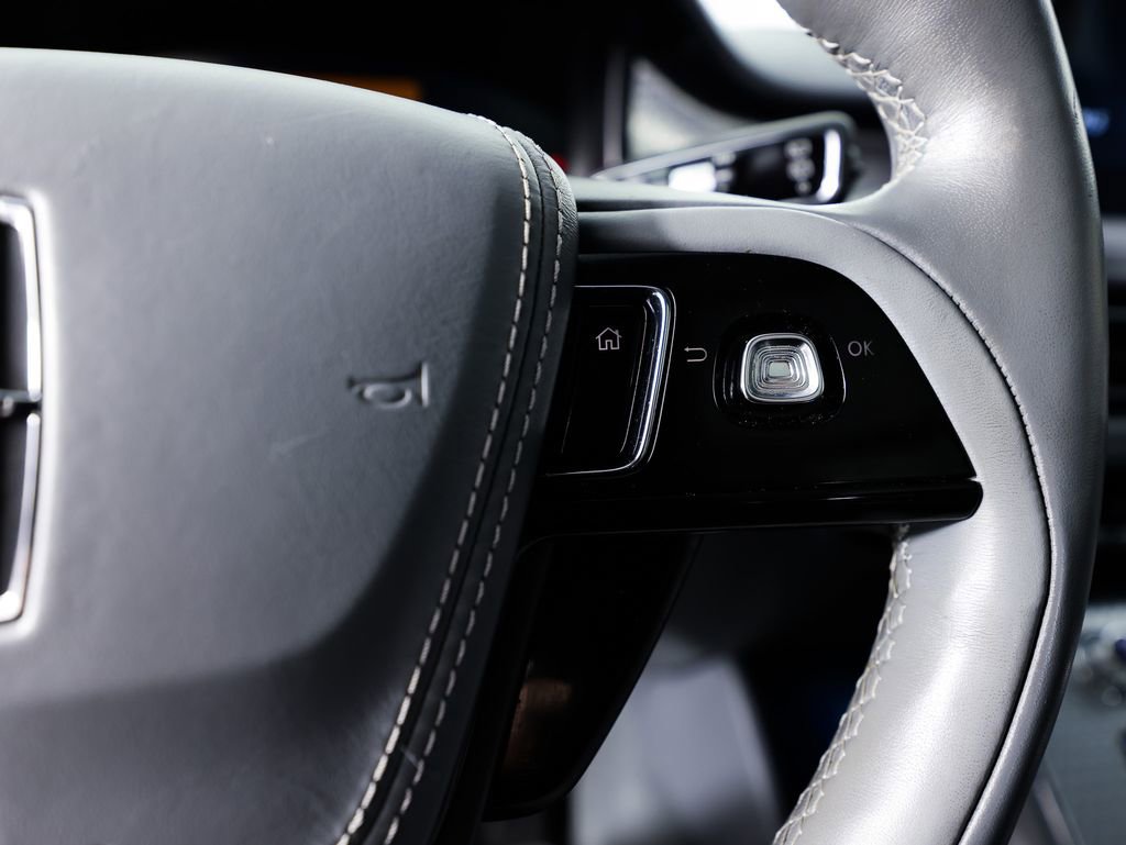Used 2020 Lincoln Aviator Grand Touring w/ Equipment Group 302A image 39
