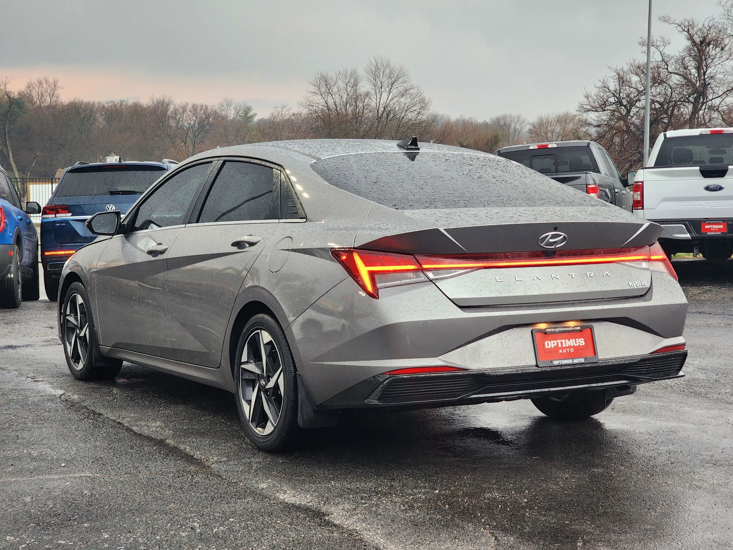 Used 2023 Hyundai Elantra Limited FWD image 5