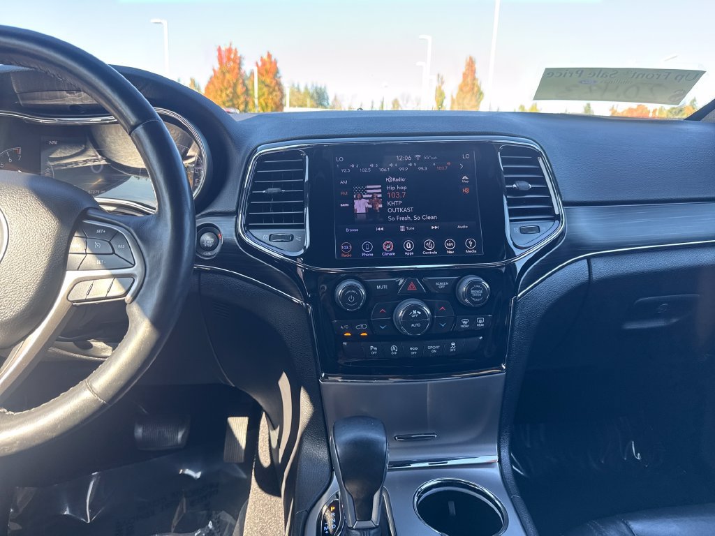 Used 2019 Jeep Grand Cherokee Limited AWD/4WD image 25