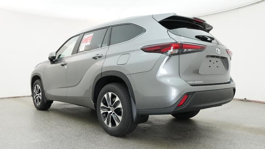 New 2026 Toyota Highlander XLE AWD/4WD image 21