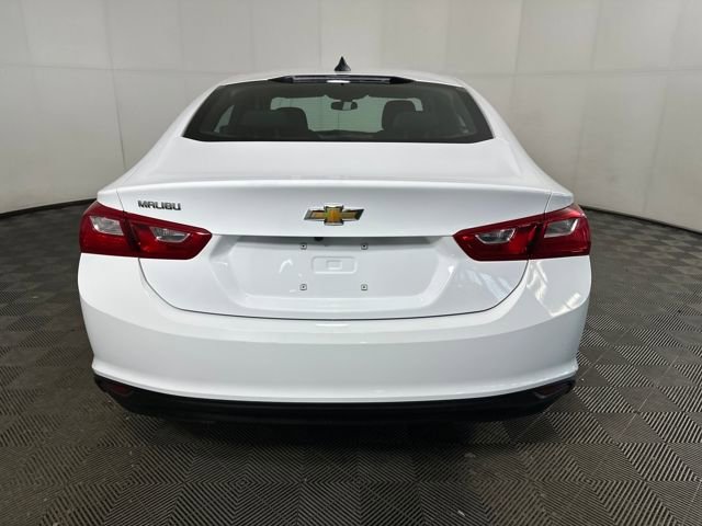 Used 2021 Chevrolet Malibu LS image 4