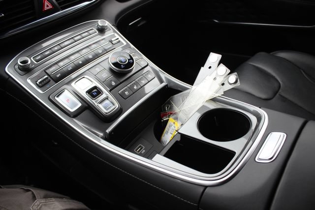 Used 2023 Hyundai Santa Fe Calligraphy AWD/4WD image 12