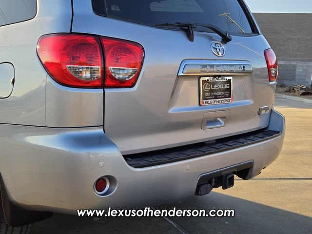 Used 2017 Toyota Sequoia Limited w/ Safety & Convenience Package AWD/4WD image 5