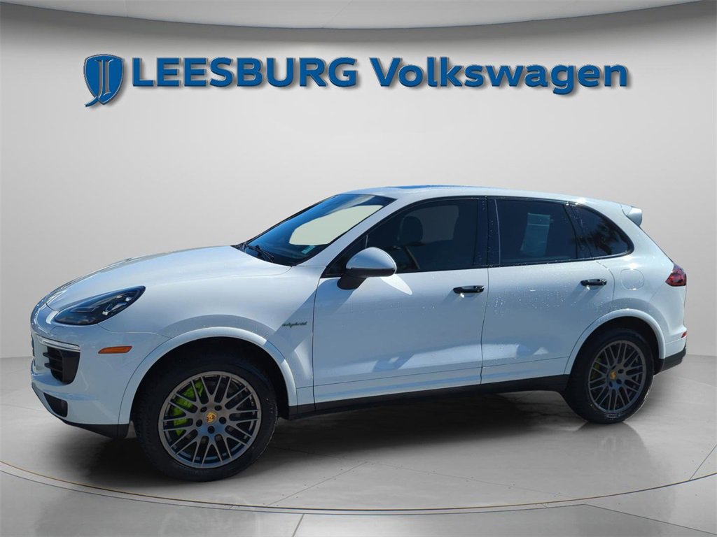 Used 2017 Porsche Cayenne S Platinum image 5