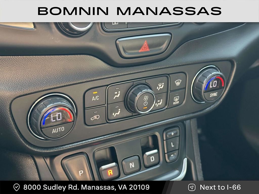 Used 2019 GMC Terrain SLT w/ Preferred Package image 21