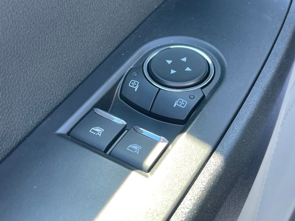 New 2025 Ford F550 4x4 Regular Cab Super Duty image 14