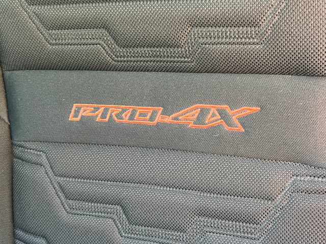 Used 2023 Nissan Frontier PRO-4X AWD/4WD image 15