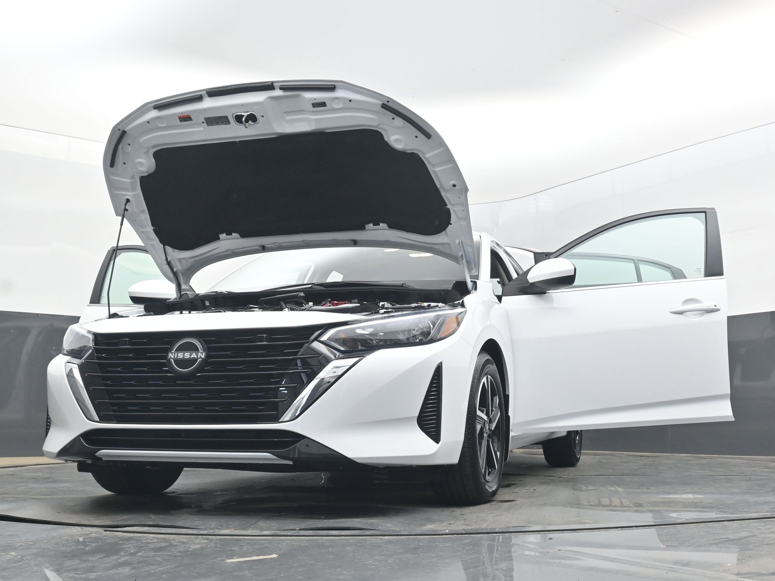 Certified 2025 Nissan Sentra SV w/ All-Weather Package image 39