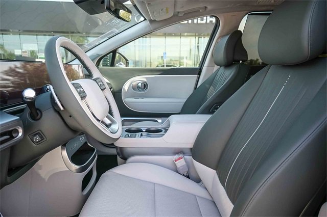 New 2026 Hyundai Ioniq 9 Calligraphy image 21