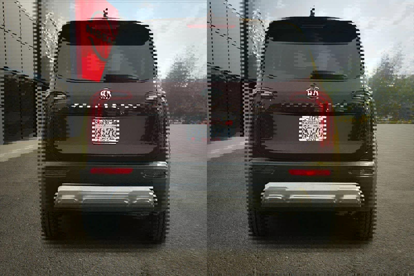 Used 2020 Kia Telluride LX image 8