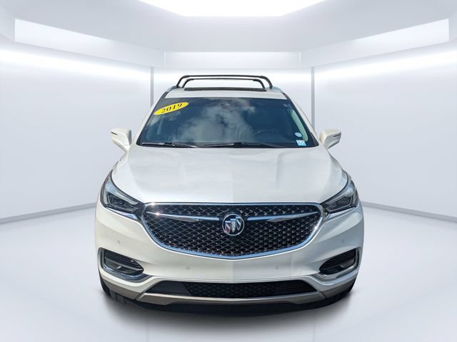 Used 2019 Buick Enclave Avenir w/ Avenir Technology Package FWD image 8