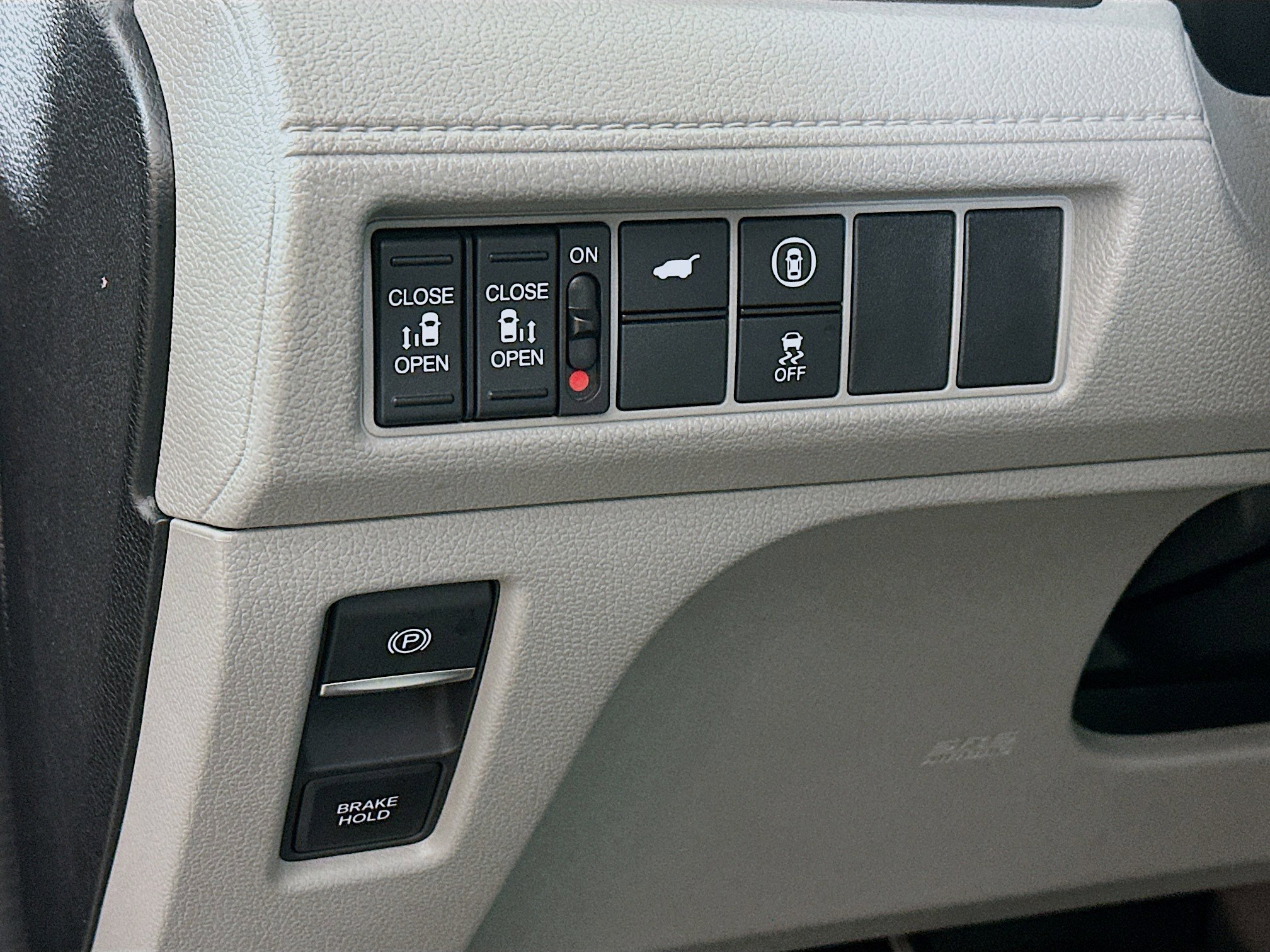 Certified 2024 Honda Odyssey EX-L image 10