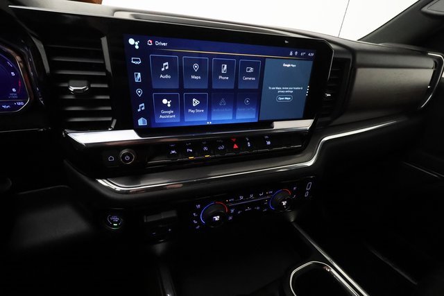 Used 2024 Chevrolet Silverado 1500 High Country w/ Technology Package image 17