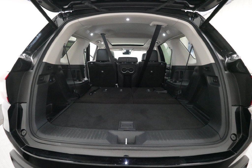Used 2023 Honda Pilot Touring image 10