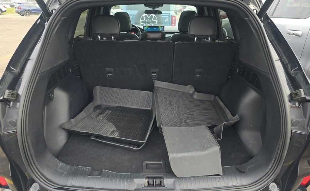 Used 2024 Ford Escape ST-Line w/ Tech Pack #1 image 10