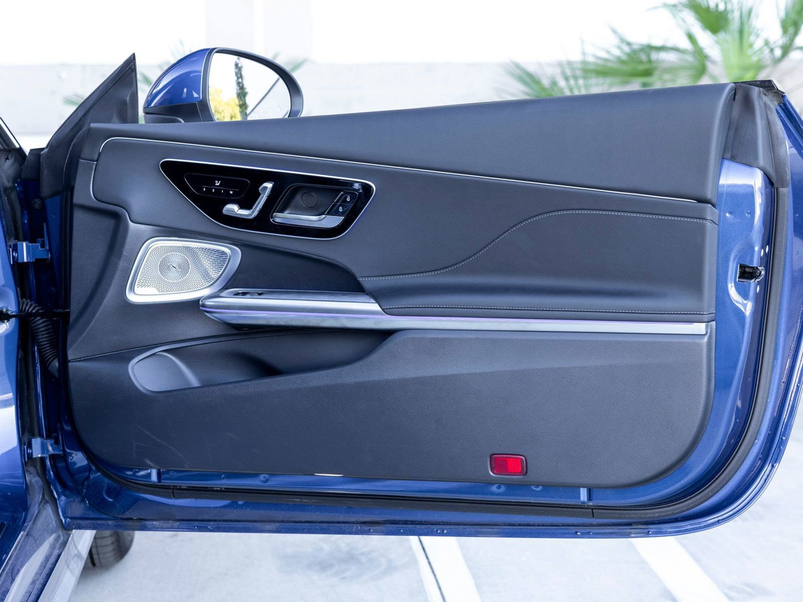 Used 2024 Mercedes-Benz CLE 300 4MATIC Coupe image 19