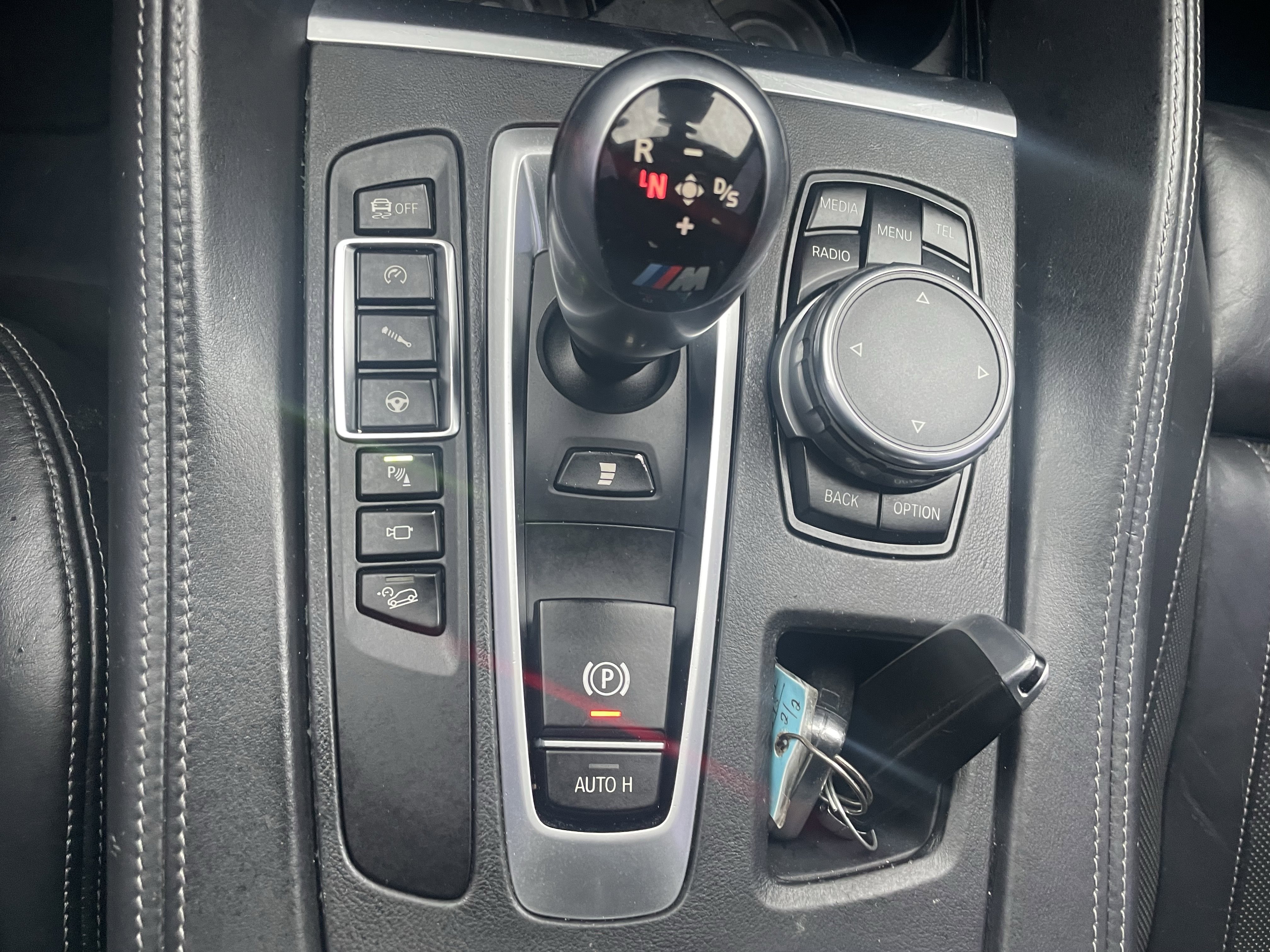Used 2016 BMW X6 M AWD/4WD image 26