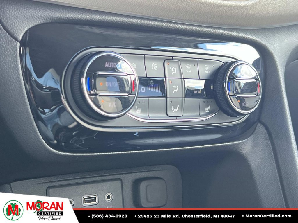 Used 2020 Buick Encore GX Select FWD image 23