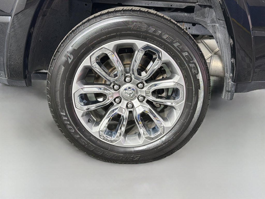 Used 2022 RAM 1500 Laramie w/ Sport Appearance Package AWD/4WD image 29