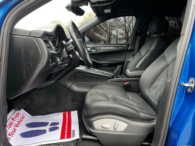 Used 2017 Porsche Macan AWD/4WD image 13