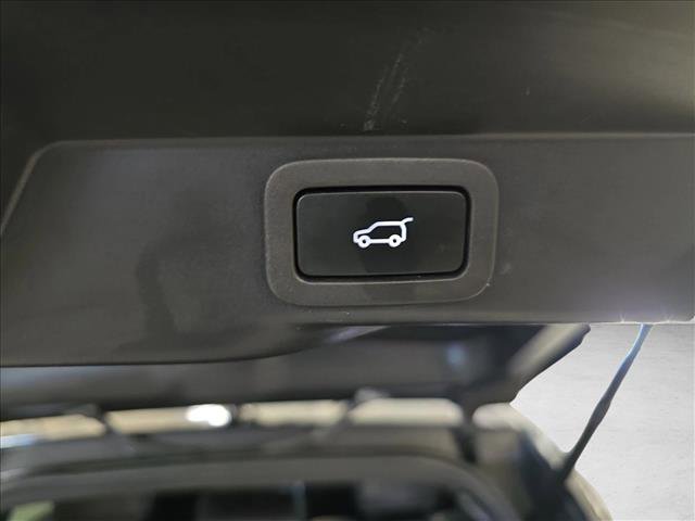 Used 2021 Land Rover Range Rover Sport HST AWD/4WD image 13