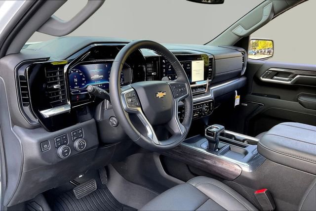 Used 2023 Chevrolet Silverado 1500 LTZ image 12
