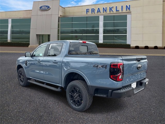 New 2025 Ford Ranger Lariat w/ Black Appearance Package image 5