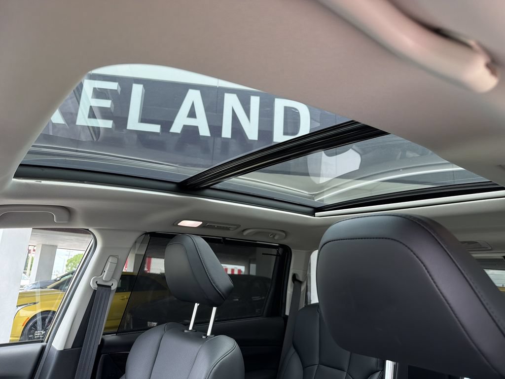 Certified 2026 Subaru Ascent Touring AWD/4WD image 29