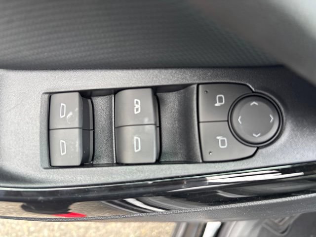 New 2027 Chevrolet Equinox LT AWD/4WD image 11