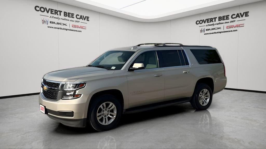 Used 2016 Chevrolet Suburban LS image 3