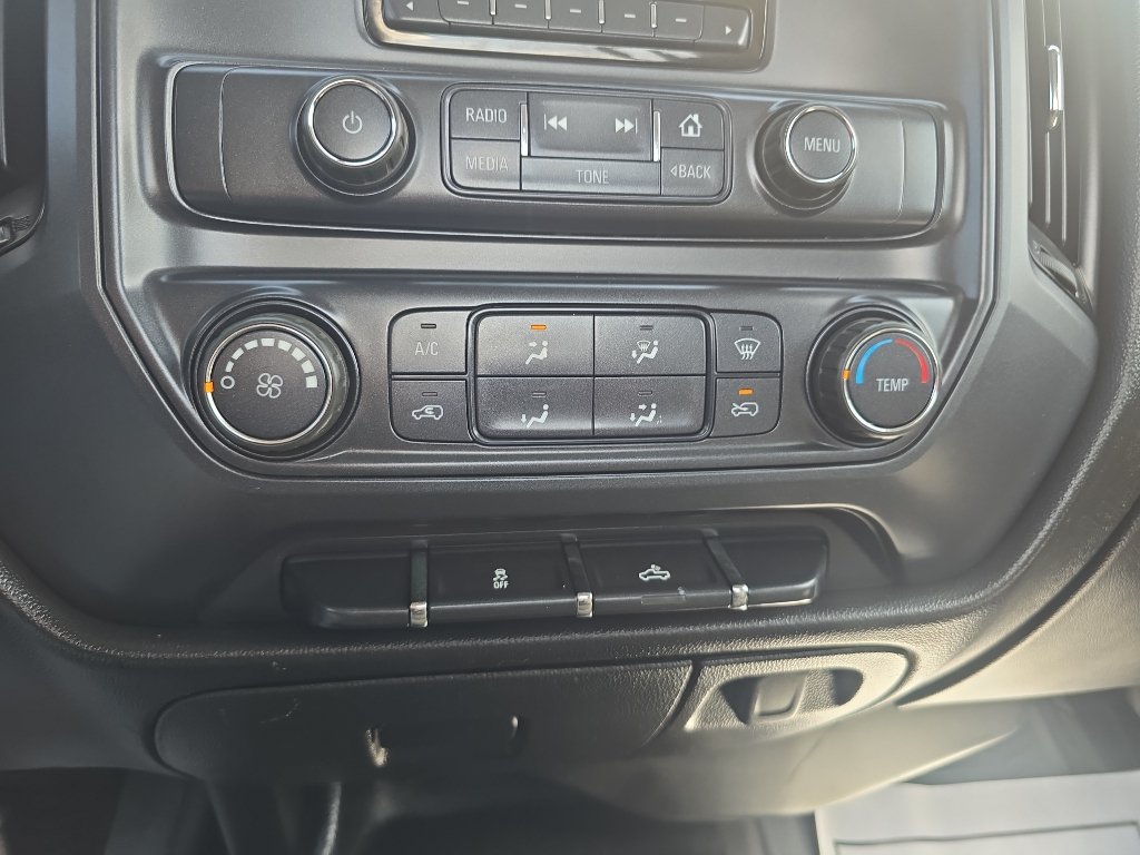 Used 2015 Chevrolet Silverado 3500 W/T RWD image 23
