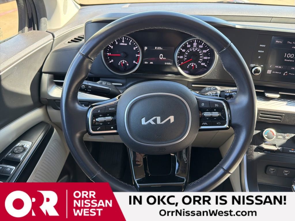 Used 2024 Kia Carnival LX image 22
