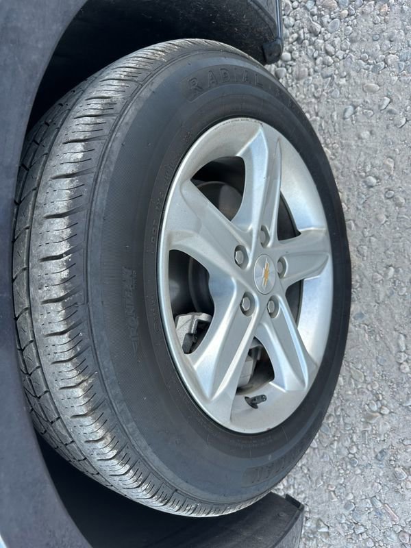 Used 2023 Chevrolet Malibu LT image 42