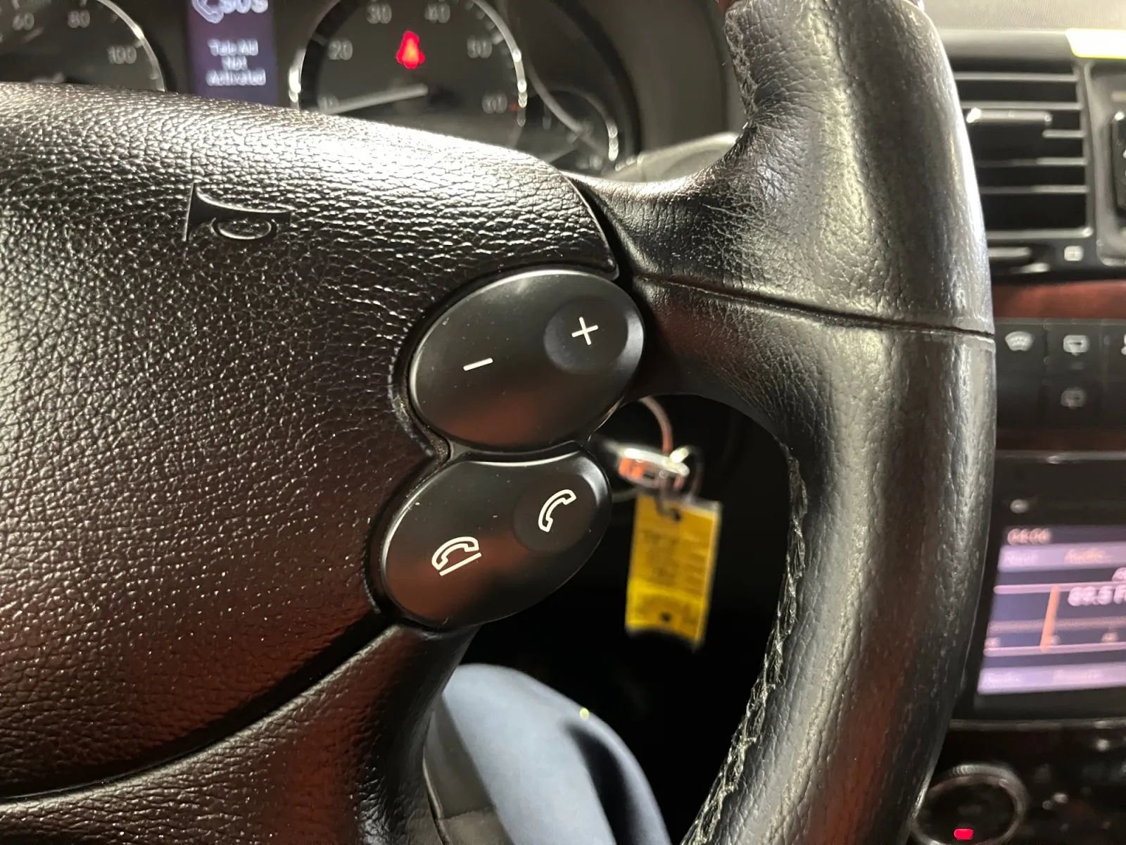 Used 2012 Mercedes-Benz G 550 G 550 Sport Utility 4D image 32