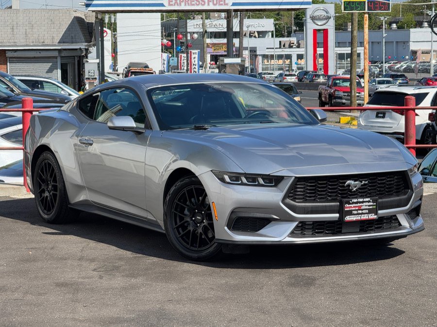 Used 2024 Ford Mustang Premium RWD image 11