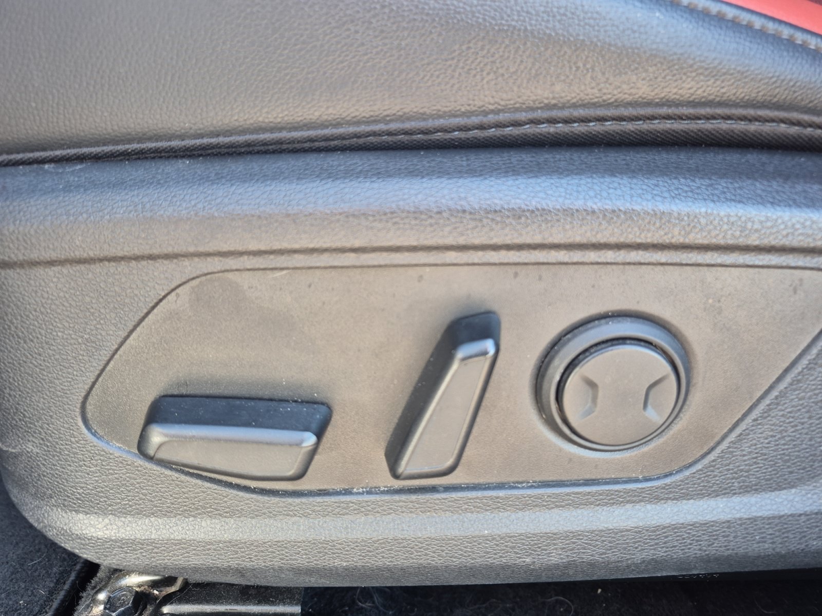 Used 2023 Kia Sportage SX FWD image 13